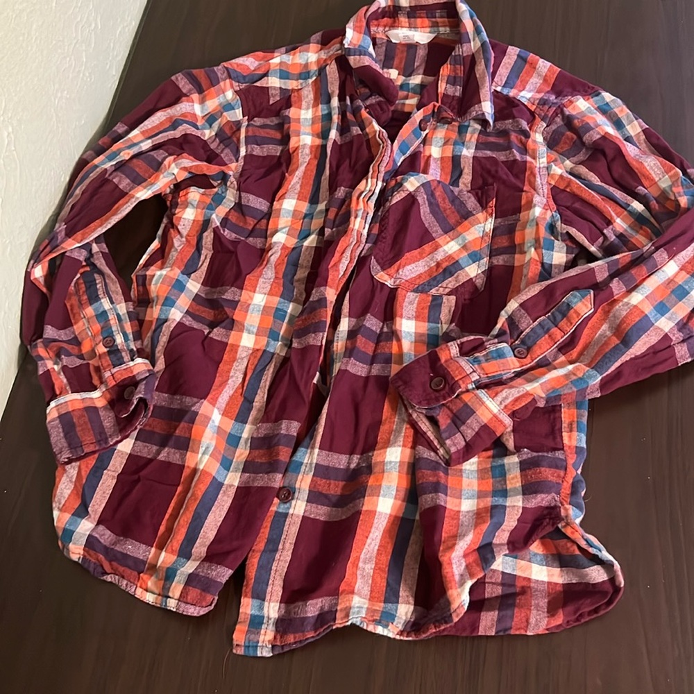Time and Tru small flannel top